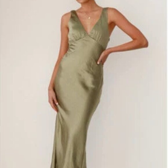 Billy J Dresses & Skirts - Elegant Olive Maxi Dress